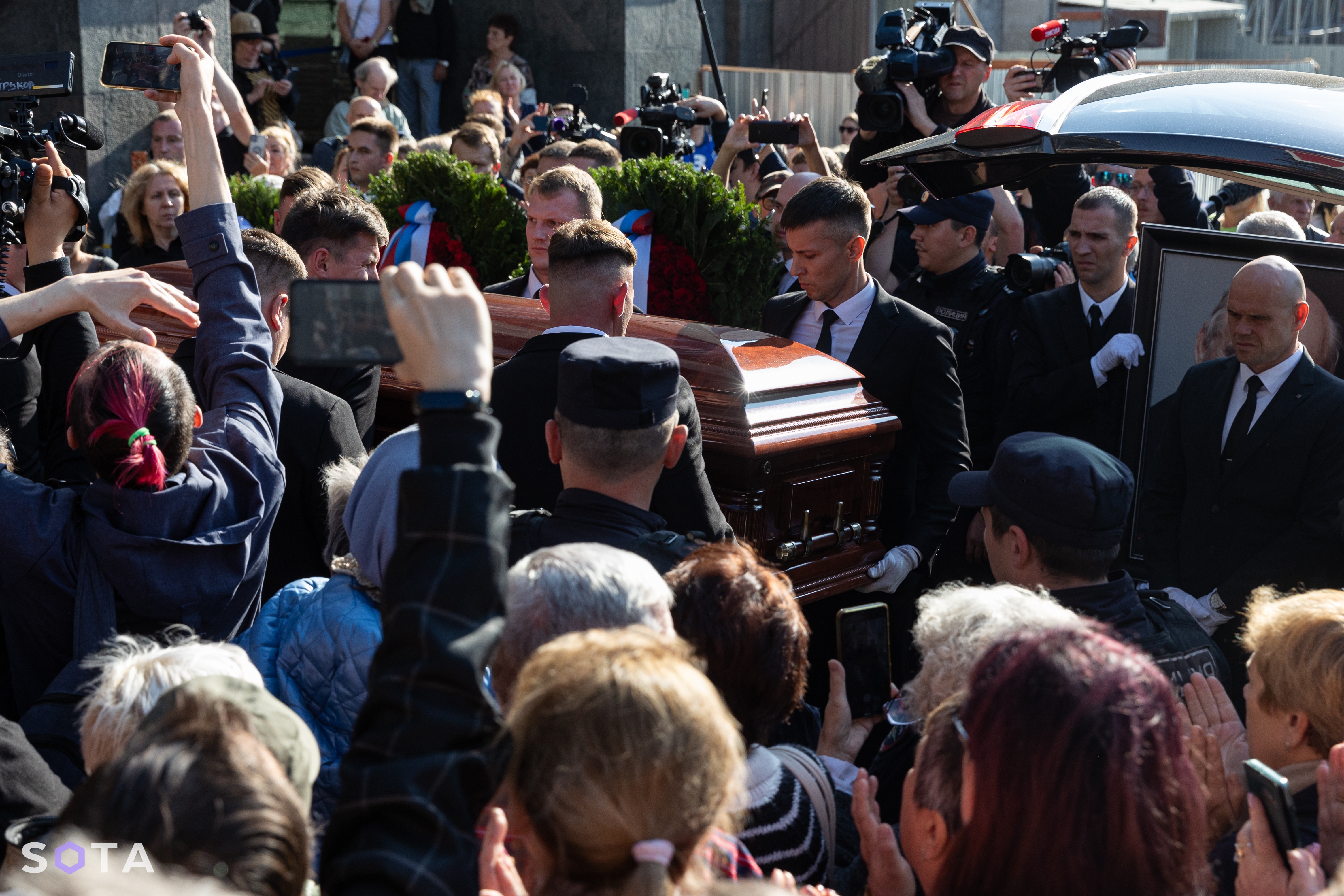 Николай Добронравов
Надежда&nbsp;– наш компас земной